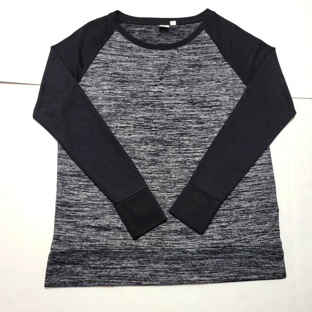 Gap long sleeve